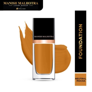 manish-malhotra-foundation-neutral-mocha