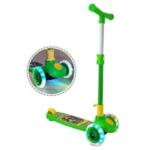 Super Scooter for Kids with LED Wheels-Green