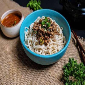 sichuan-udon-dan-dan-noodles-with-tofu