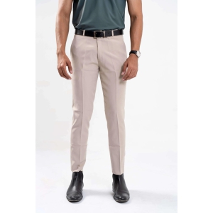 urban-elegance-beige-chinos-32