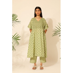 Tiera Green Block Printed Kurta With Kimono Sleeves