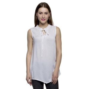 One femme Womens Solid White Sleeveless Top