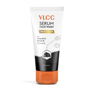 VLCC Serum Facewash - 100 ml | with Vitamin C Serum & Charcoal for Oil Control & Bright Glow | Dermatologically Tested