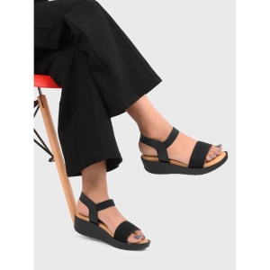layasa-black-floater-sandals-none