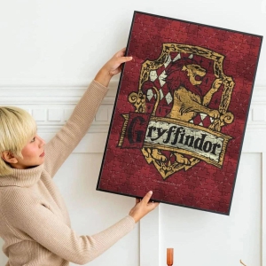 Harry Potter Gryffindor Crest Cardboard Puzzle