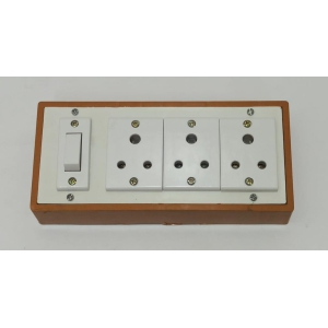 6a-3-sockets-3-pin-socket-1-switch-extension-box-with-6a-plug-25m-wire