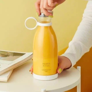 electric-portable-mini-juicer-bottle