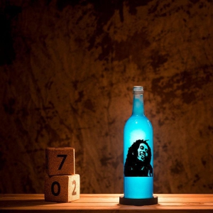 bob-marley-inlit-lamp-blue