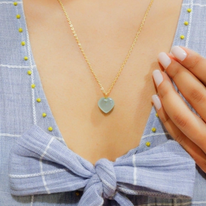 green-chalcedony-stone-pendant-with-chain-golden-chain