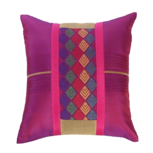 ans-green-cushion-cover-with-5-colour-jacquard-and-crinkled-shimmer-pannel