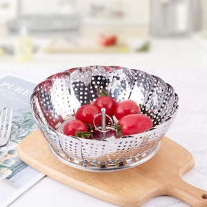 Stainless Steel Steamer basket for Veggie/Seafood with Safety Tool-Pack of 1