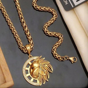 Lion Round Pendalt With Golden Chain