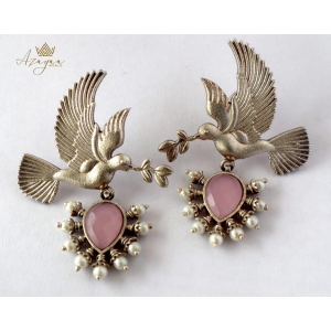 Azayaa World Pink Charming love bird earring