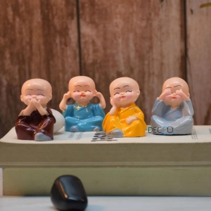 Baby Monk Statue : Set of 4