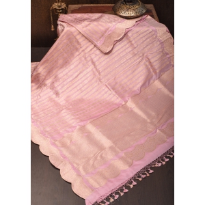 Unique Scalloped Borders Pure Brocade Banarasi Katan Silk Saree in Light PInk | SILK MARK CERTIFIED