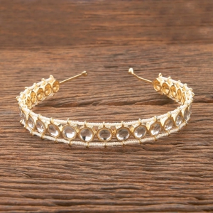 Indo Western Pearl Hair Band With Gold Plating-White