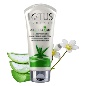 Lotus Herbals Whiteglow Facial Foam 50gm