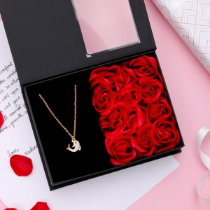 Artificial Flower Gift Set Box With Necklace