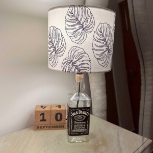 upcycled-jack-daniels-bottle-shade-lamp