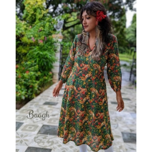 Malmal Kurta for Women | Baagh-Large