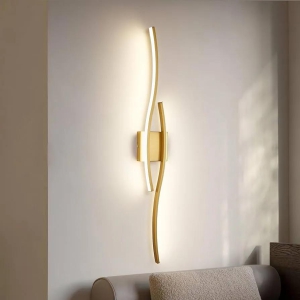 HDC 800mm Long Metal Wave Wall Light - Golden