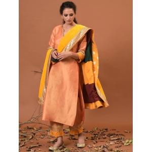 Winter wheat Kurta, Pant with a Velvet Shawl-XS