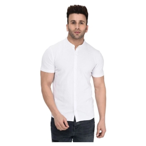 Wild West Cotton Blend Regular Fit Solids Mens Casual Shirt - White ( Pack of 1 ) - None