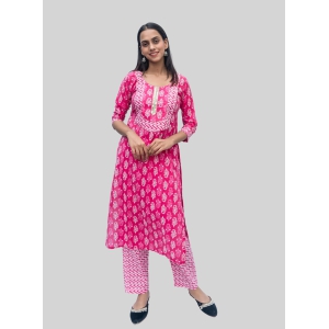 Anikriti Kurta Set-M