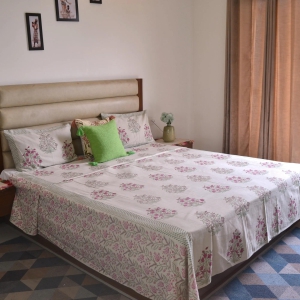 Gulmohar Block Printed Cotton Bedcover- Pink