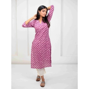 amer-gulaabi-embroidery-kurta-s