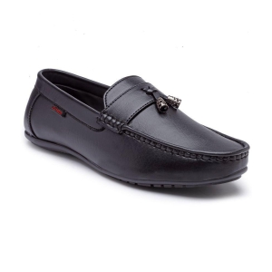 Action - Men's Tassel - None