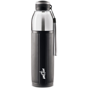 Milton Kool Glossy 900 Insulated Inner Pet Water Bottle, 1 Piece, 680 ml, Black | Easy To Carry | Leak Proof | School | Office | Gym | Hiking | Treking | Travel Bottle - Black