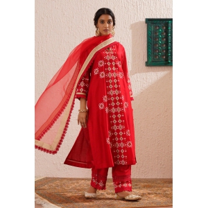 Block printed straight kurta set with lace detailing on pants and organza dupatta.-3XL