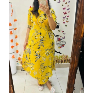 Women stylish Flower print kurta pent set-Yellow / L