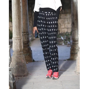 Handwoven Ikkat Black Veined White Pant