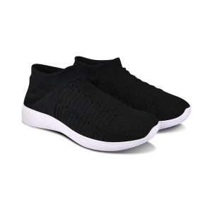 UniStar Black Casual Shoes - 6