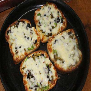 Bruschetta Garlic Bread