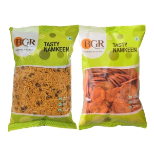 BGR Foods Combo Offer - Bombay Mixture & Chilli Banana Chips (400g Pack of 2)