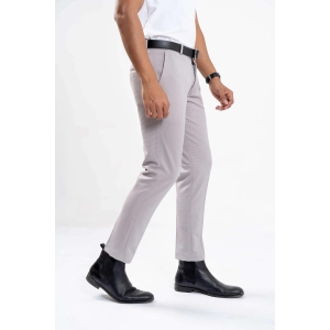 citychic-grey-chinos-34