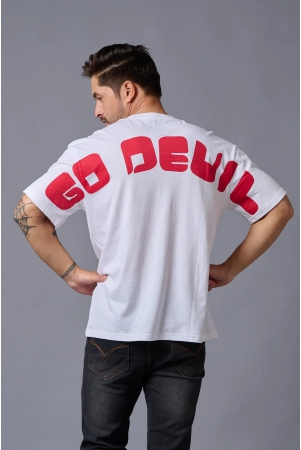 go-devil-in-red-printed-white-oversized-t-shirt-for-men-l