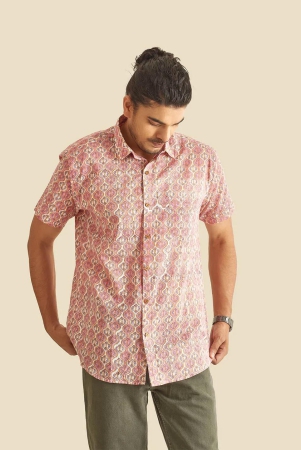 pink-and-white-ethnic-block-printed-holiday-halfsleeves-cotton-shirt-xl