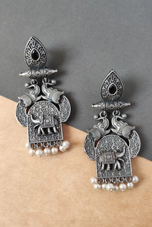 beautiful-silver-look-alike-oxidised-black-stone-long-chandbali-dangler-earrings-for-women-and-girls-for-diwali-festive-seasons