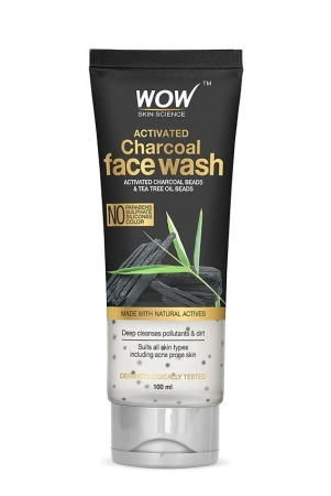 wow-skin-science-activated-charcoal-face-wash-tube-100-ml