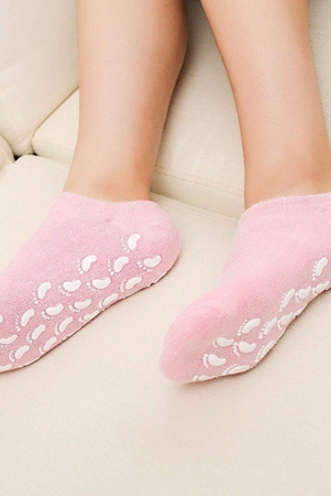 wugowomens-spa-slipper-socks-with-non-slip-dots-soft-and-comfortable-terry-cloth-slip-on-booties-for-home-travel-yoga-spa-hotel