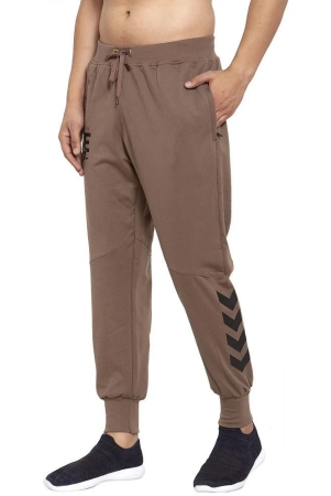 uzarus-brown-cotton-plain-joggers-none