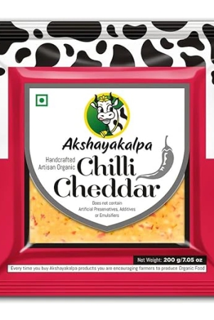 Akshayakalpa Organic Cheddar Chilli, 200 Gm