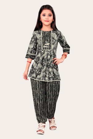 girls-casual-kurta-and-trouser-set-black-5-6-years