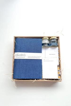 sustainable-gratitude-hamper-by-ekatra-blue-solid