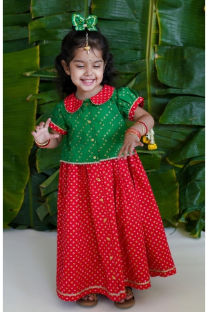 baby-girl-bandhani-pattu-pavdai-green-1y