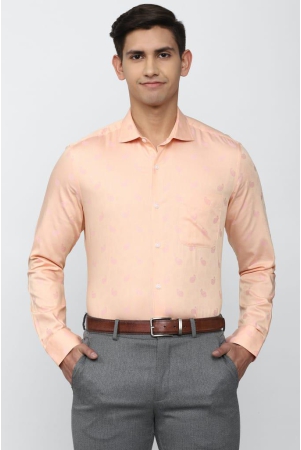 Men Peach Slim Fit Formal Full Sleeves Formal Shirt